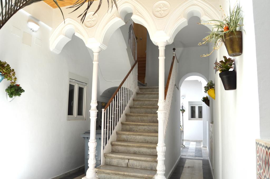 Apartamento 19 Dias Y Muchas Noches Cadiz Exterior photo