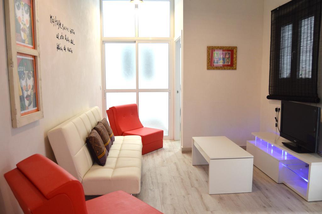 Apartamento 19 Dias Y Muchas Noches Cadiz Exterior photo